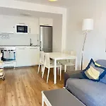 Beach Apartment Alicante شقة لقنت