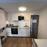 Beach Apartment Alicante شقة *